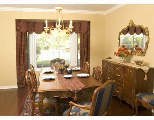 101 Hawthorne Road Fox Chapel, PA 15238 - Photo 2 of 8 Dining Room.