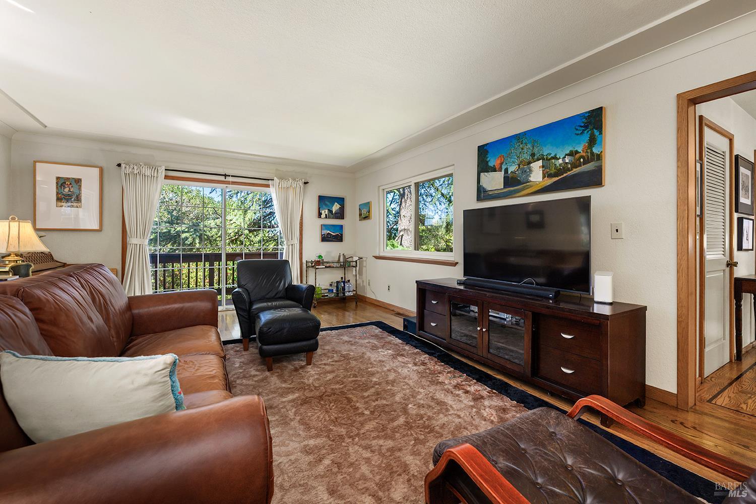 944 Summerfield Road Santa Rosa, CA 95405 - Photo 14 of 44
