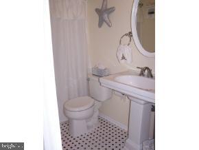 220 Compass Road Manahawkin, NJ 08050 - Photo 10 of 12