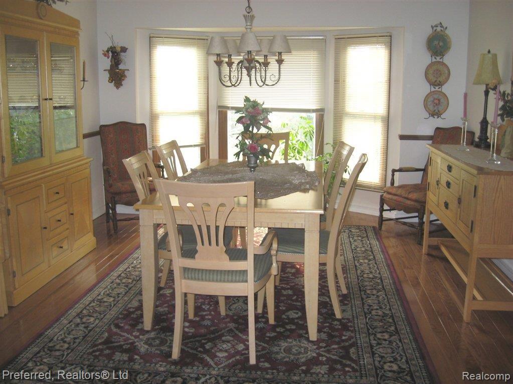Dining RM.jpg