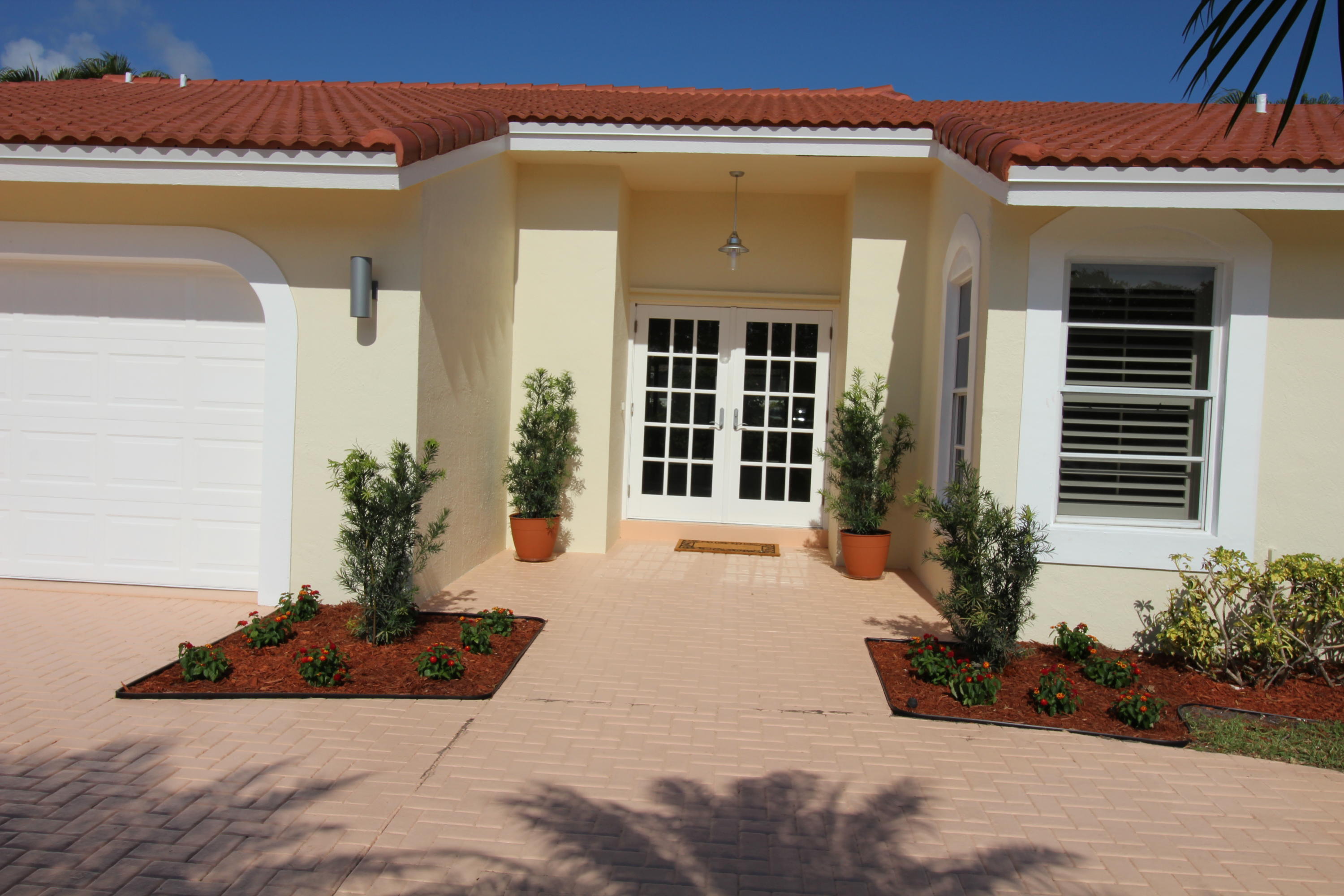 251 Northwest 69th Street Boca Raton, FL 33487 - Photo 2 of 39 IMG_1374