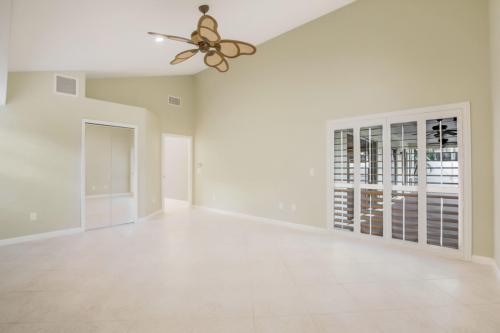 251 Northwest 69th Street Boca Raton, FL 33487 - Photo 25 of 39 17_image-16_mls