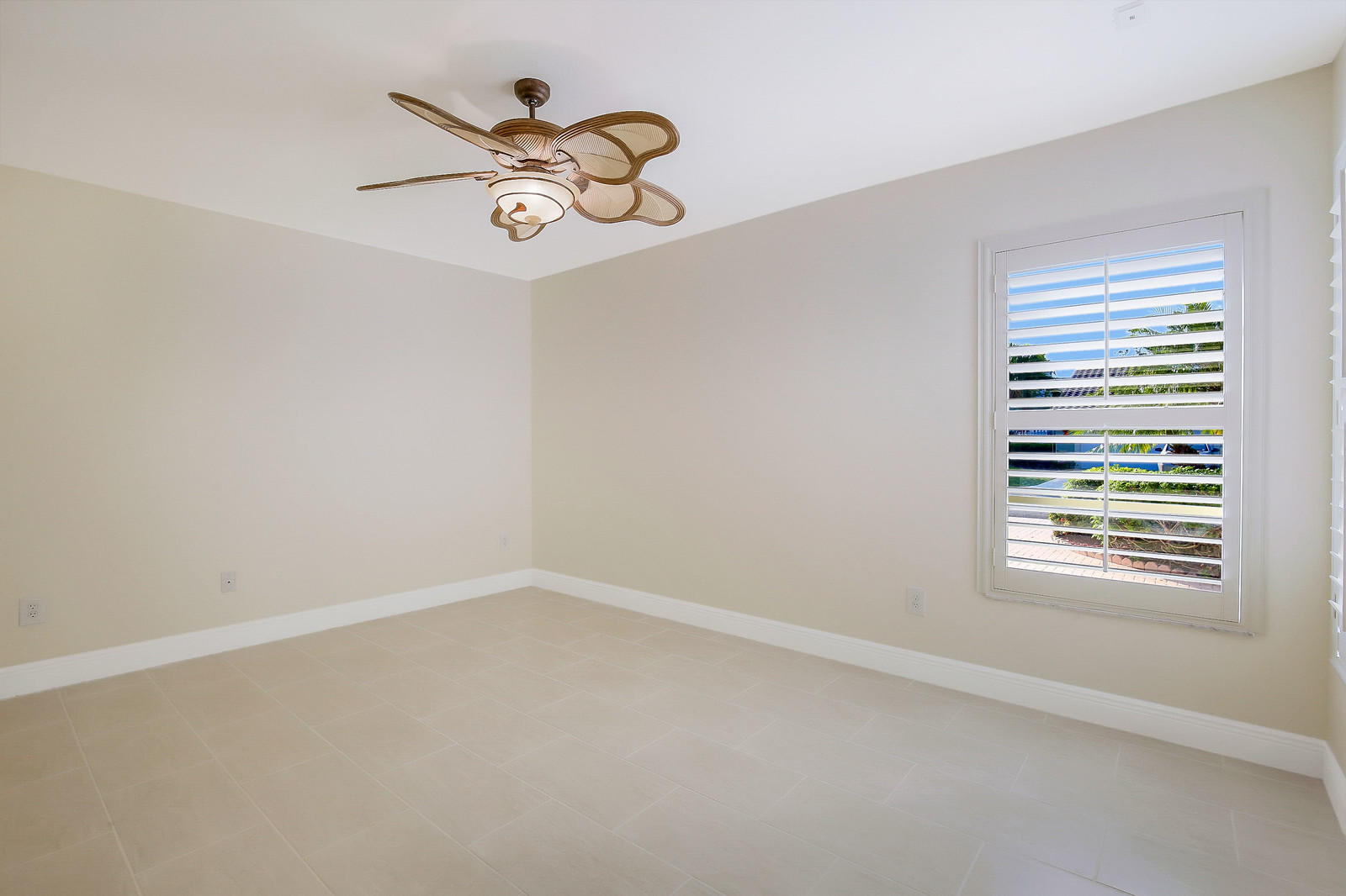 251 Northwest 69th Street Boca Raton, FL 33487 - Photo 29 of 39 14_image-13_mls