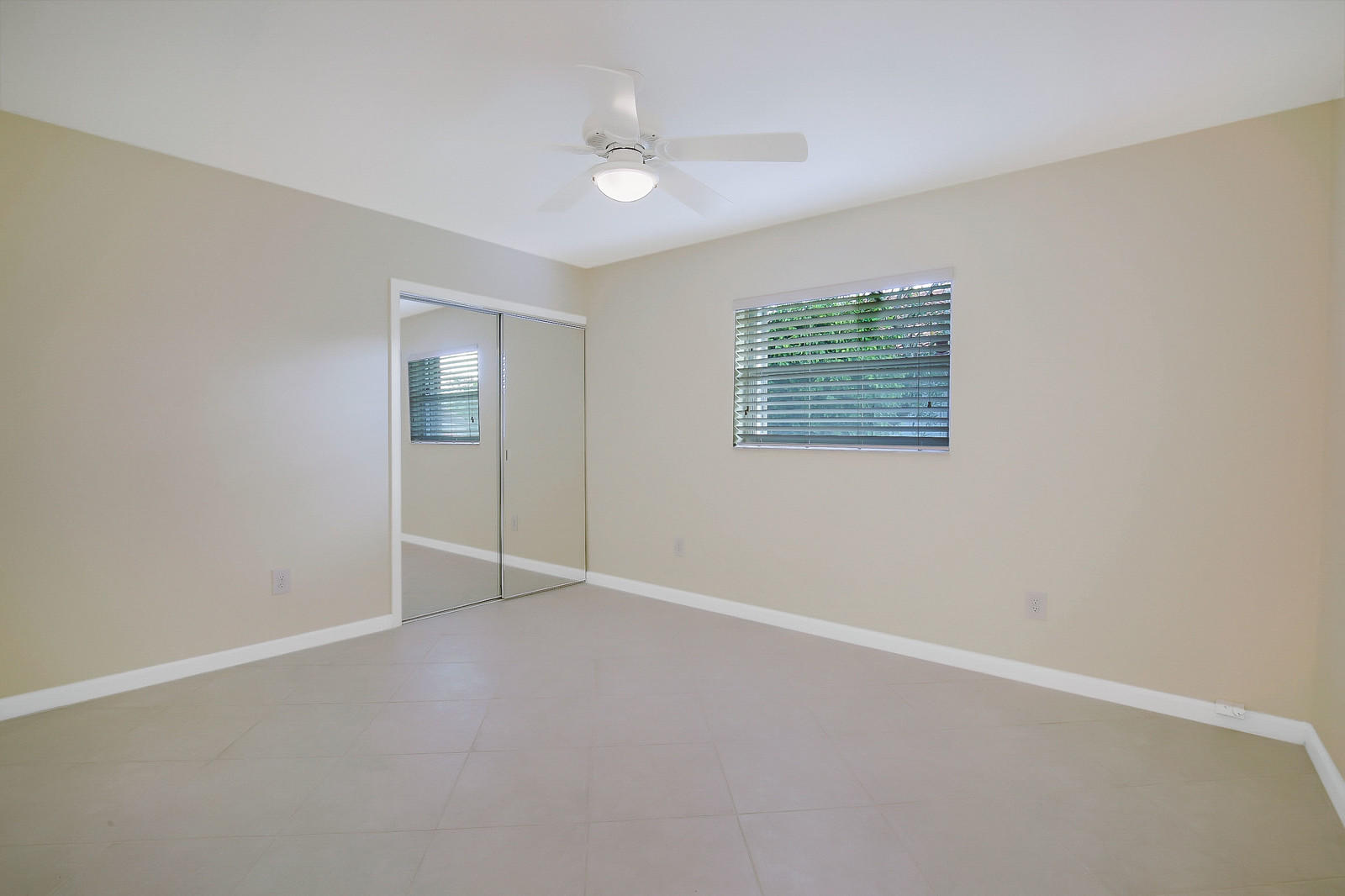 251 Northwest 69th Street Boca Raton, FL 33487 - Photo 31 of 39 16_image-15_mls