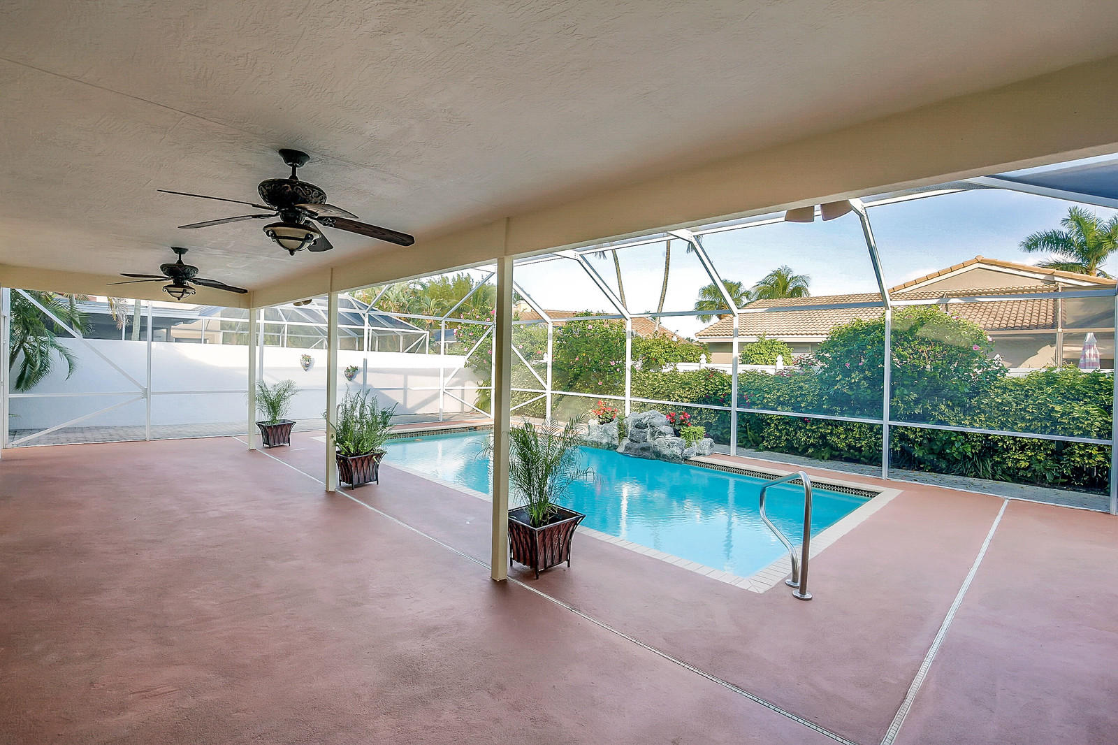 251 Northwest 69th Street Boca Raton, FL 33487 - Photo 32 of 39 18_image-17_mls