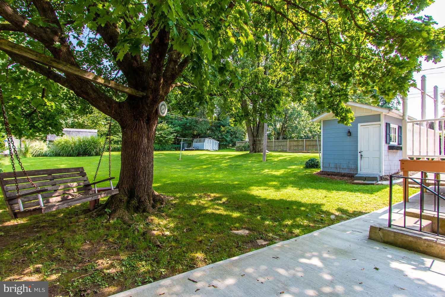 103 Oakmere Road Owings Mills, MD 21117 - Photo 23 of 25 Back Patio