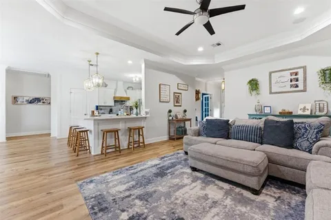 $389,000 | 5737 Hemlock Street, Lake Charles, LA 70605