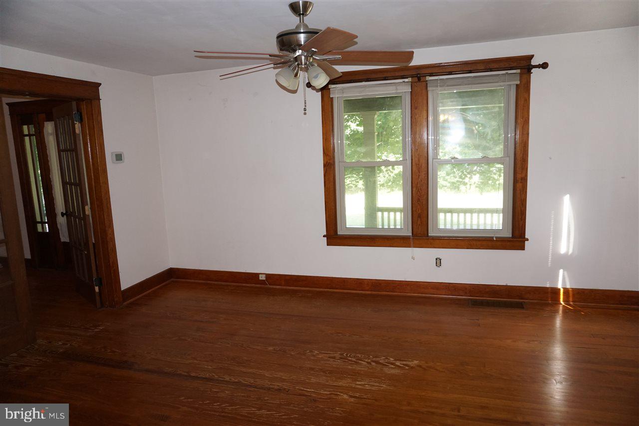 5708 Pigeon Hill Road Spring Grove, PA 17362 - Photo 12 of 26