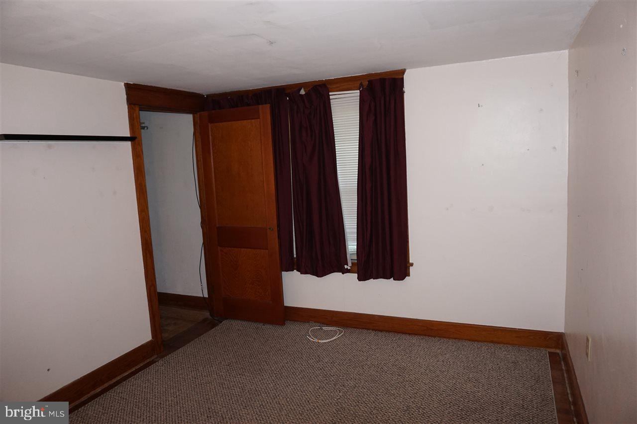 5708 Pigeon Hill Road Spring Grove, PA 17362 - Photo 17 of 26