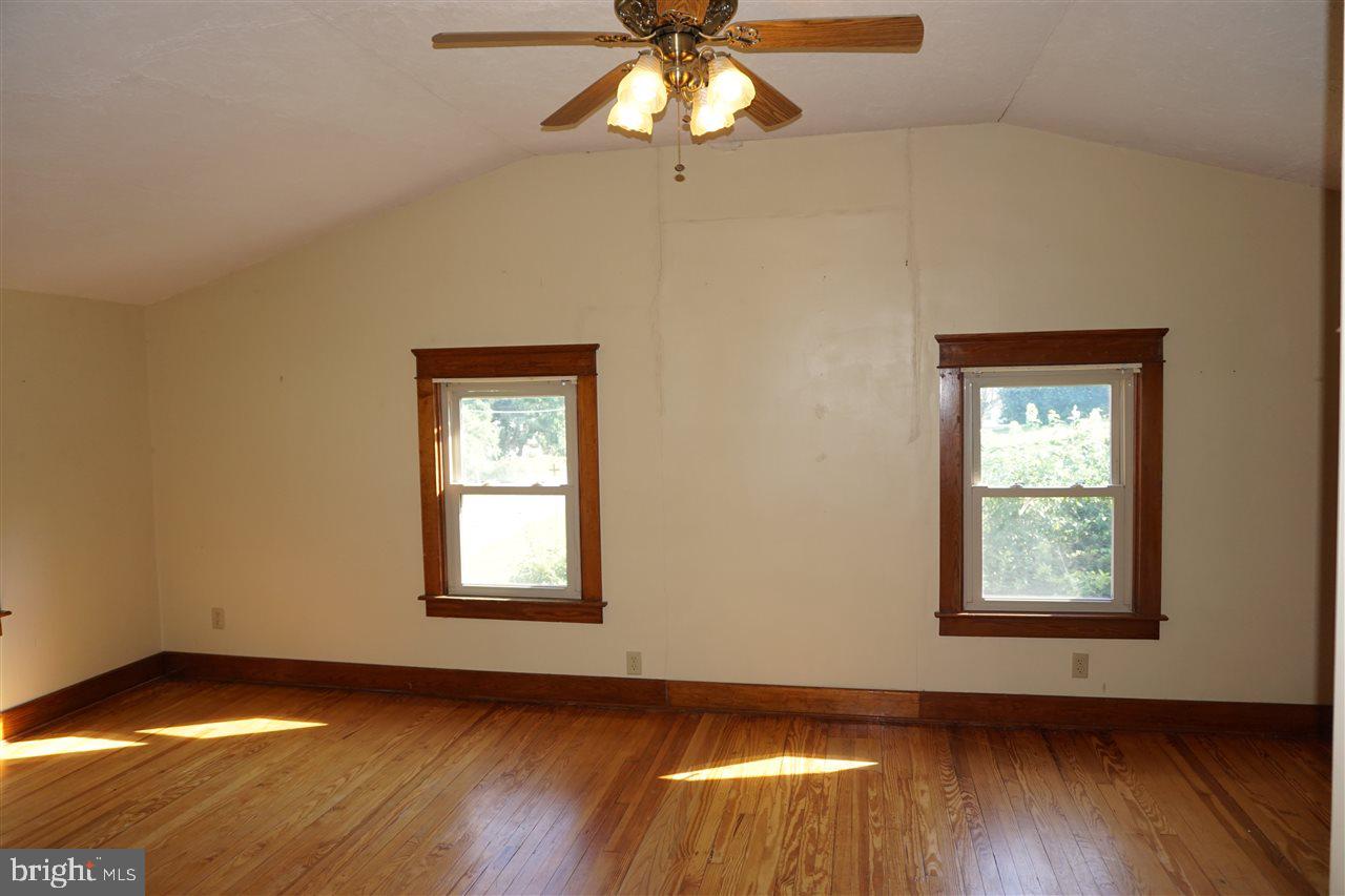 5708 Pigeon Hill Road Spring Grove, PA 17362 - Photo 18 of 26