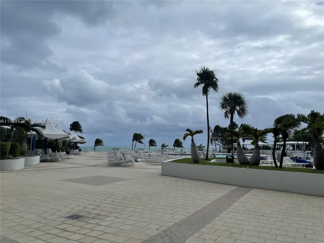 $4,100 | 2030 South Ocean Drive, Unit 805, Hallandale Beach, FL 33009