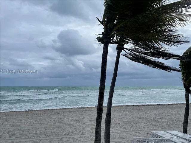 $4,100 | 2030 South Ocean Drive, Unit 805, Hallandale Beach, FL 33009