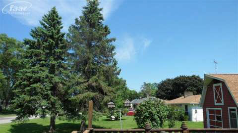 2102 Covert Road Burton, MI 48509 - Photo 13 of 17 20359725-12.JPG
