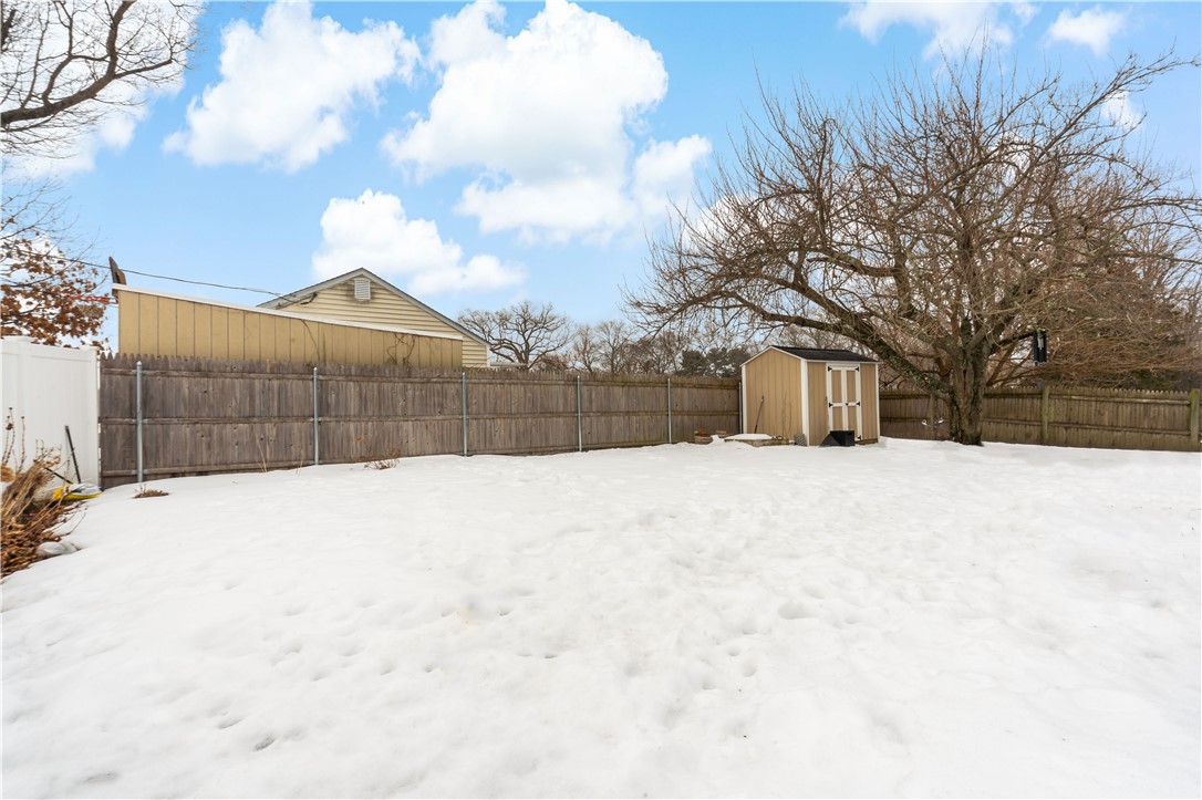48 Rowe Avenue Warwick, RI 02889 - Photo 34 of 35