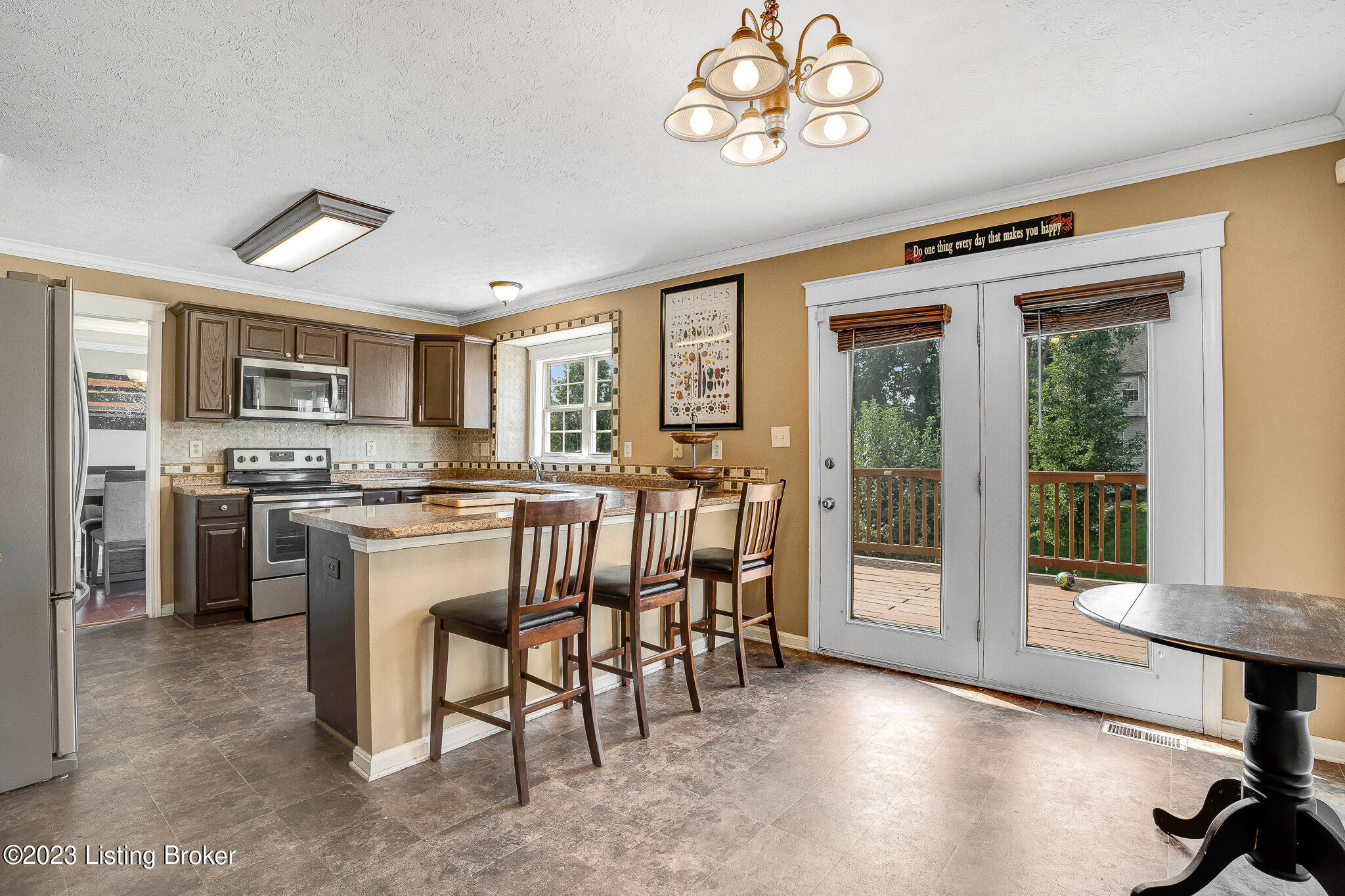 8314 Adams Run Road Louisville, KY 40228 - Photo 15 of 48 DSC00836
