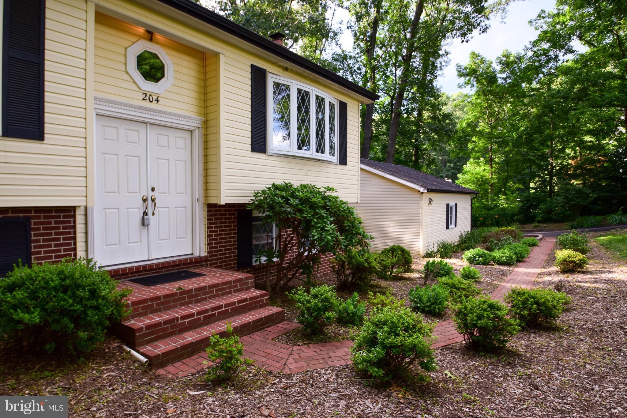 204 Jones Road Fawn Grove, PA 17321 - Photo 4 of 44 Gallery Image 4