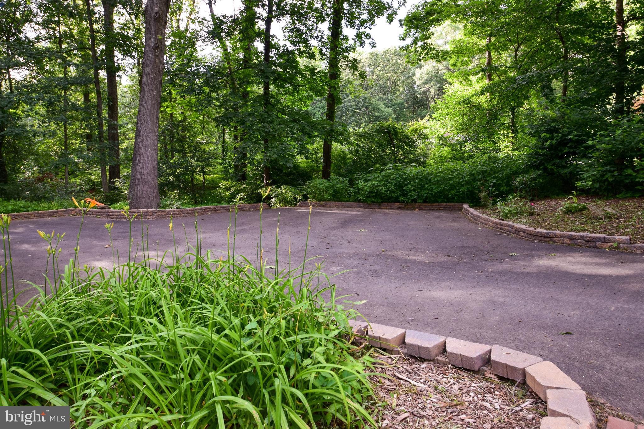204 Jones Road Fawn Grove, PA 17321 - Photo 40 of 44 Gallery Image 40