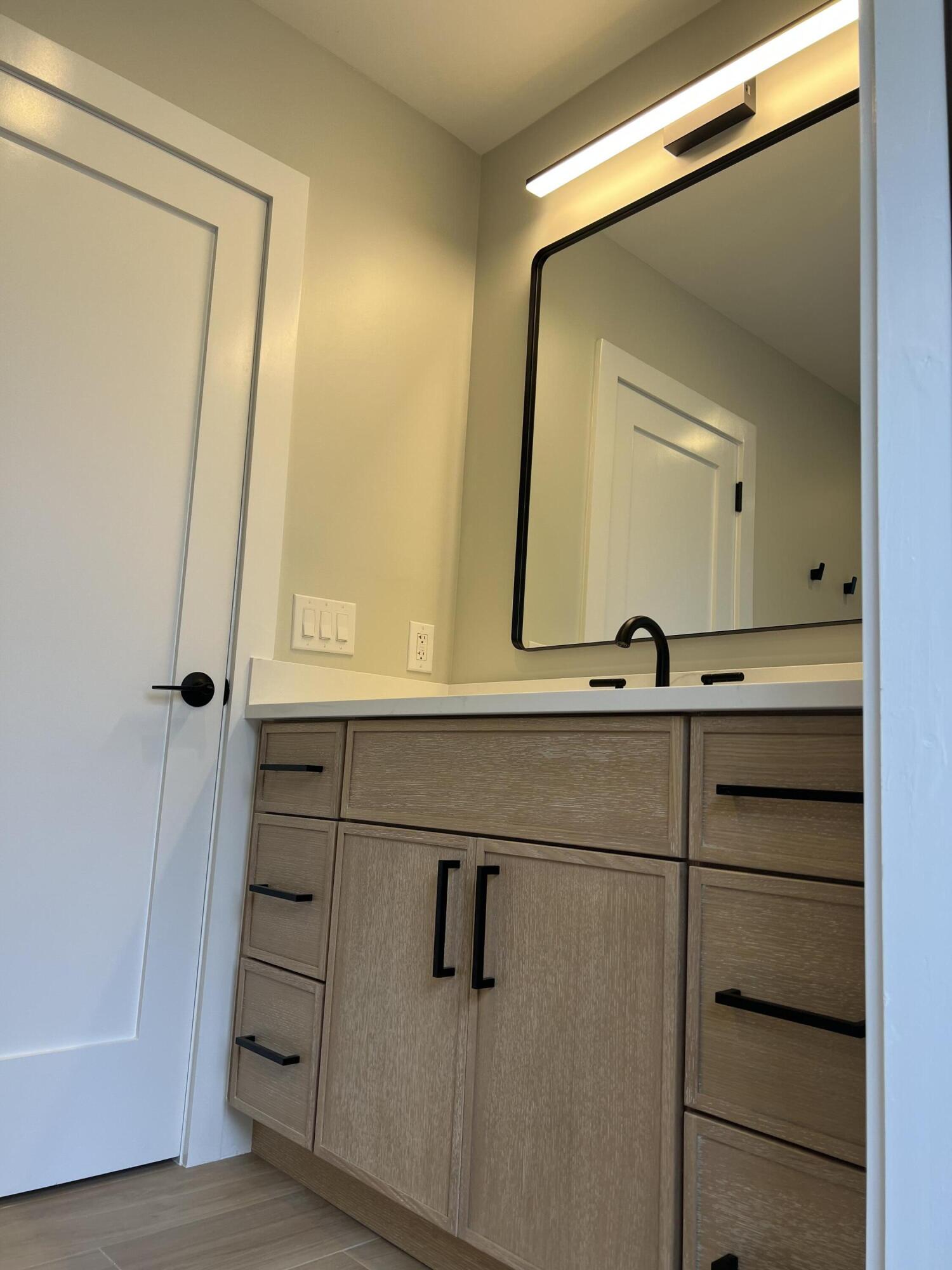 199 Southwest 15th Court Boca Raton, FL 33486 - Photo 15 of 24 Guest Vanity