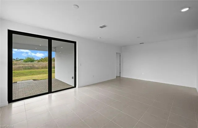 $299,990 | 254 Silent Lk Drive, Lehigh Acres, FL 33974