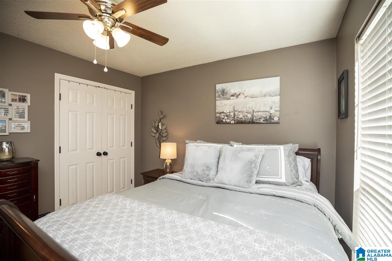 9128 Hagood Road Kimberly, AL 35091 - Photo 13 of 39