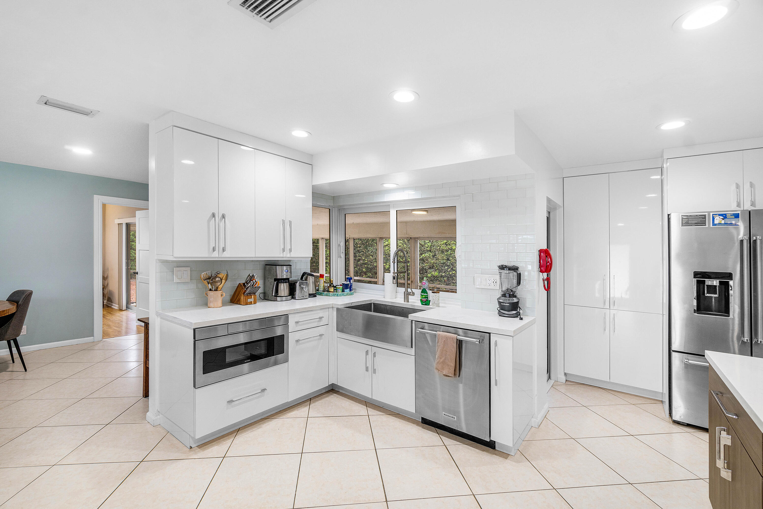 400 Northeast 43rd Street Boca Raton, FL 33431 - Photo 14 of 36 Kitchen angled back