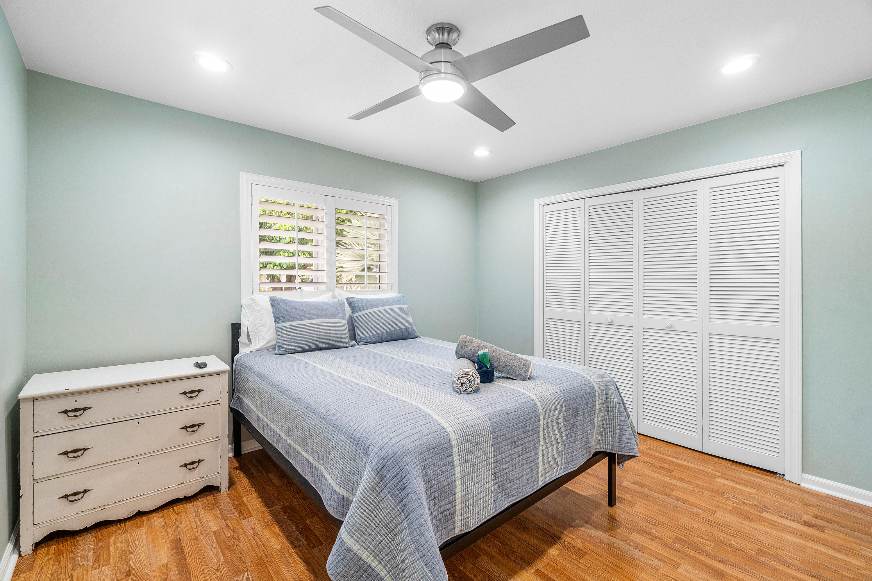 400 Northeast 43rd Street Boca Raton, FL 33431 - Photo 20 of 36 Room 3