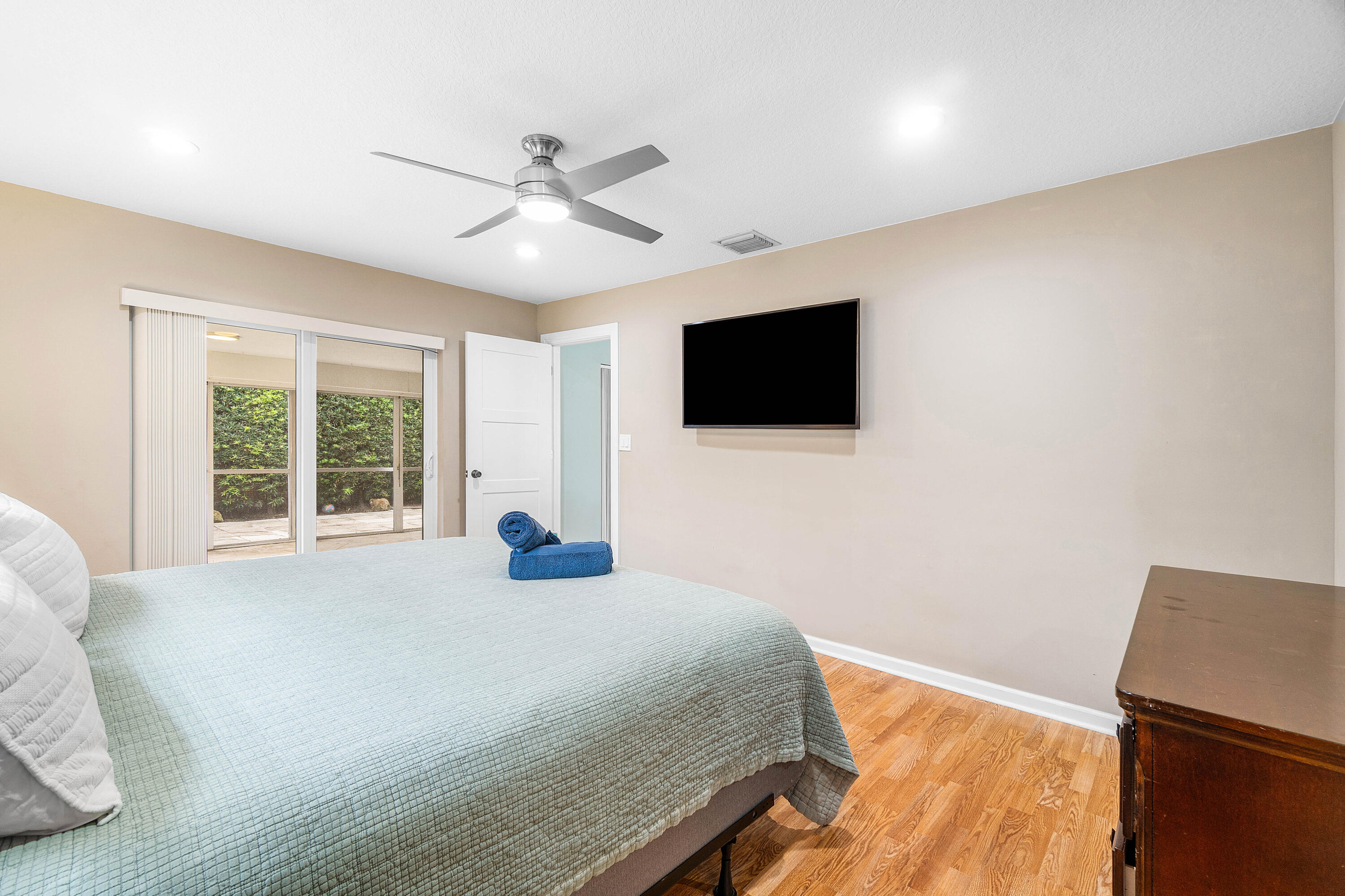 400 Northeast 43rd Street Boca Raton, FL 33431 - Photo 26 of 36 Primary Bedroom