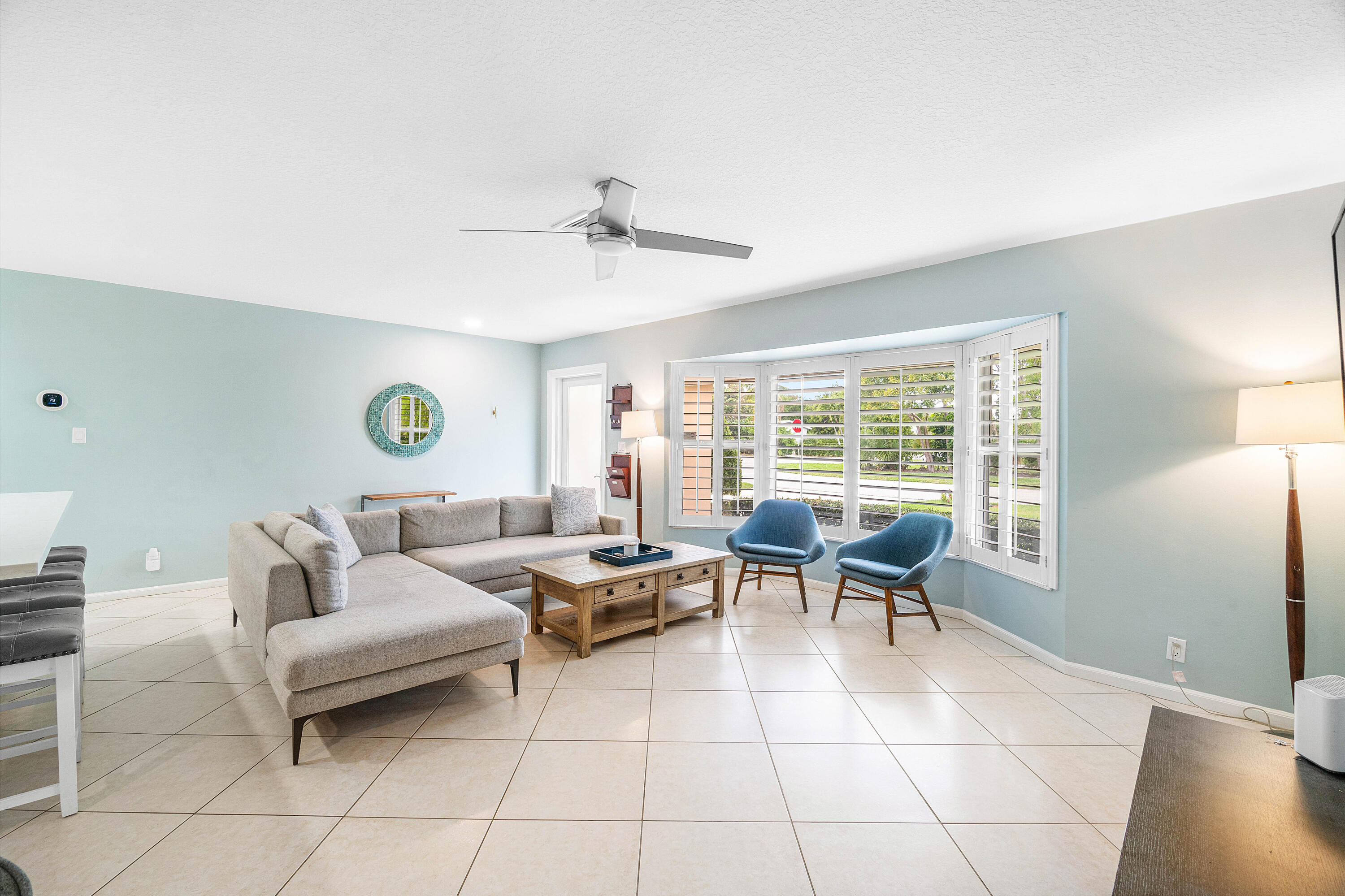 400 Northeast 43rd Street Boca Raton, FL 33431 - Photo 7 of 36 Living Room towards front door