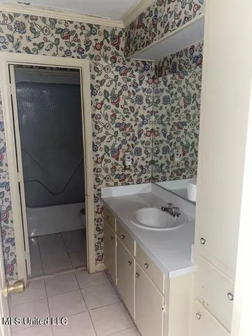 $95,000 | 1132 Woodfield Drive, Jackson, MS 39211