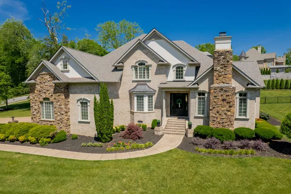 $1,590,000 | 1000 Morchella Private Way, Hendersonville, TN 37075