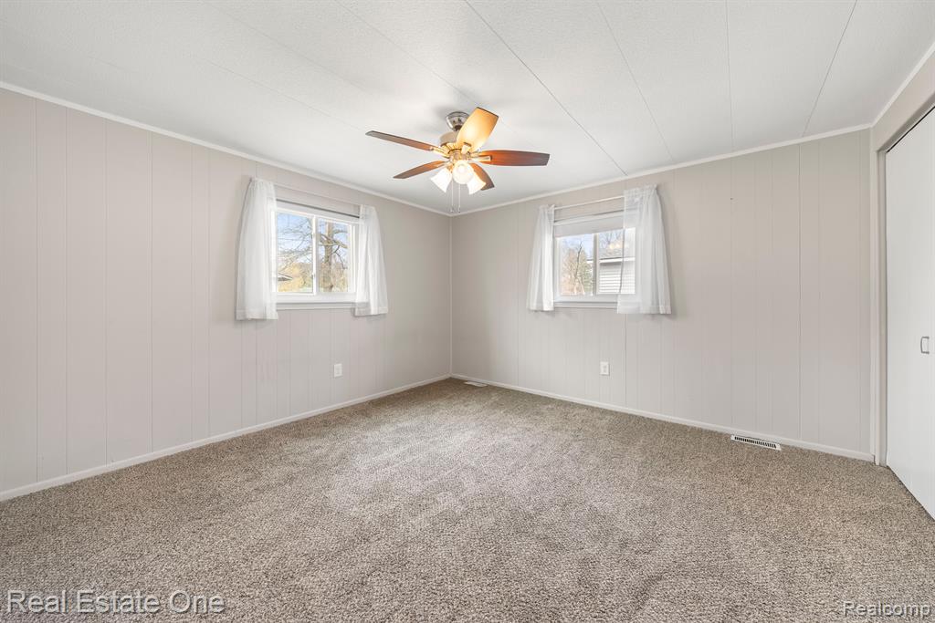 542 Snyder Road Highland, MI 48357 - Photo 17 of 27