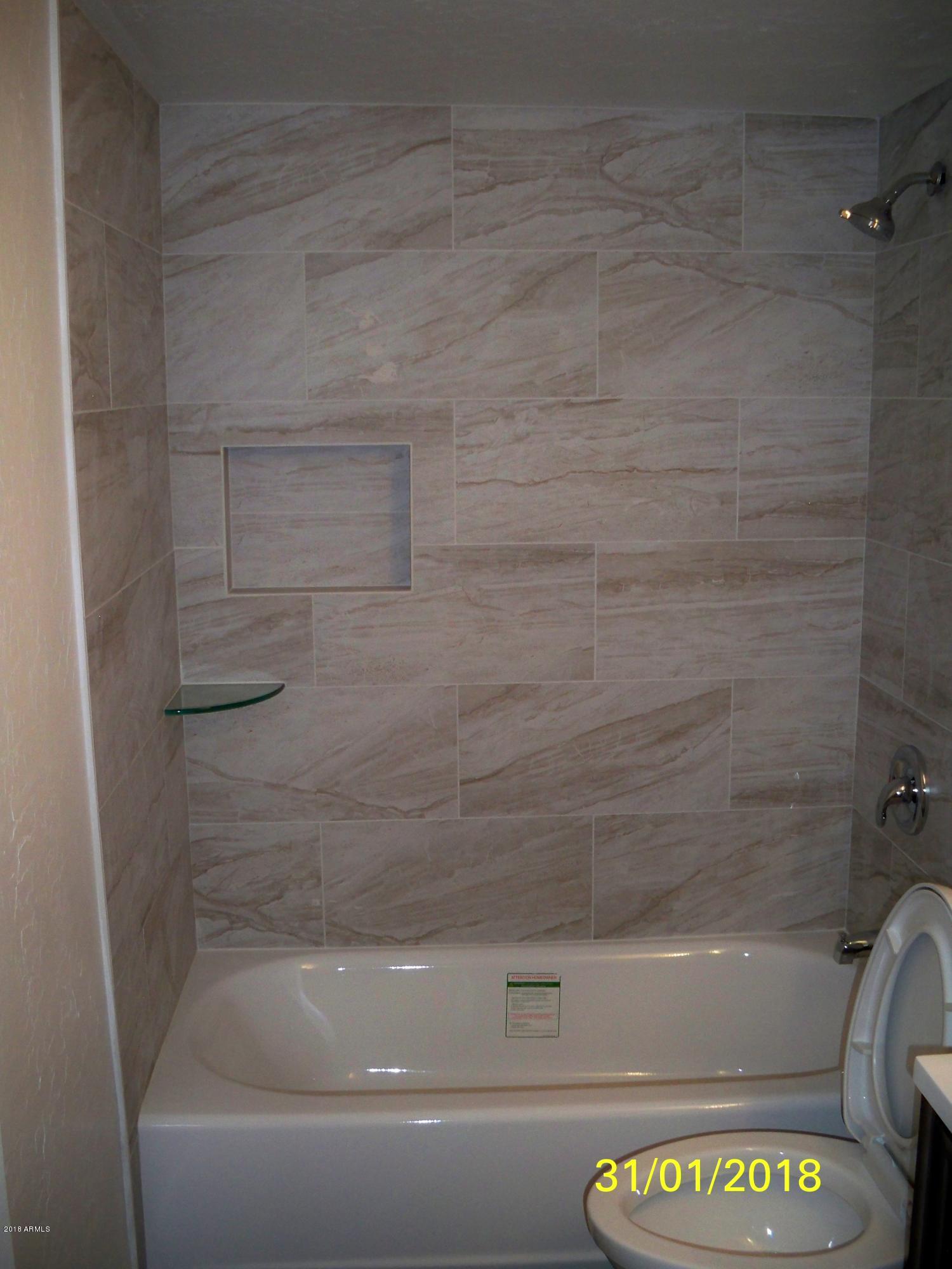 4214 West Boca Raton Road Phoenix, AZ 85053 - Photo 14 of 18 100_3371