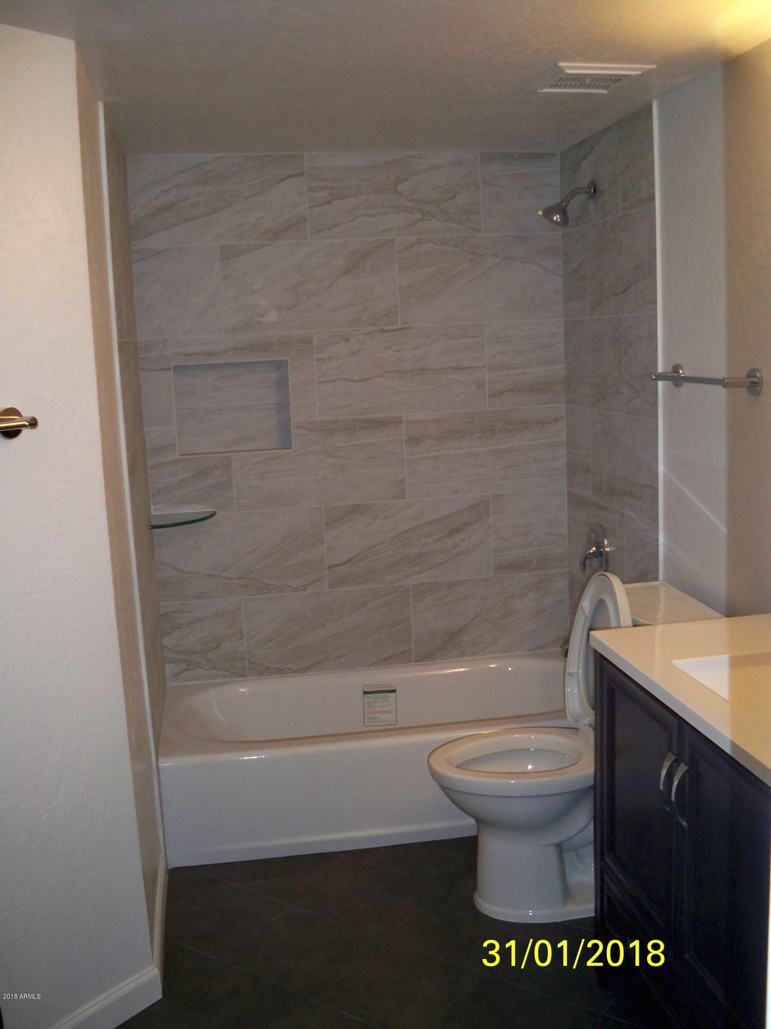 4214 West Boca Raton Road Phoenix, AZ 85053 - Photo 15 of 18 100_3372