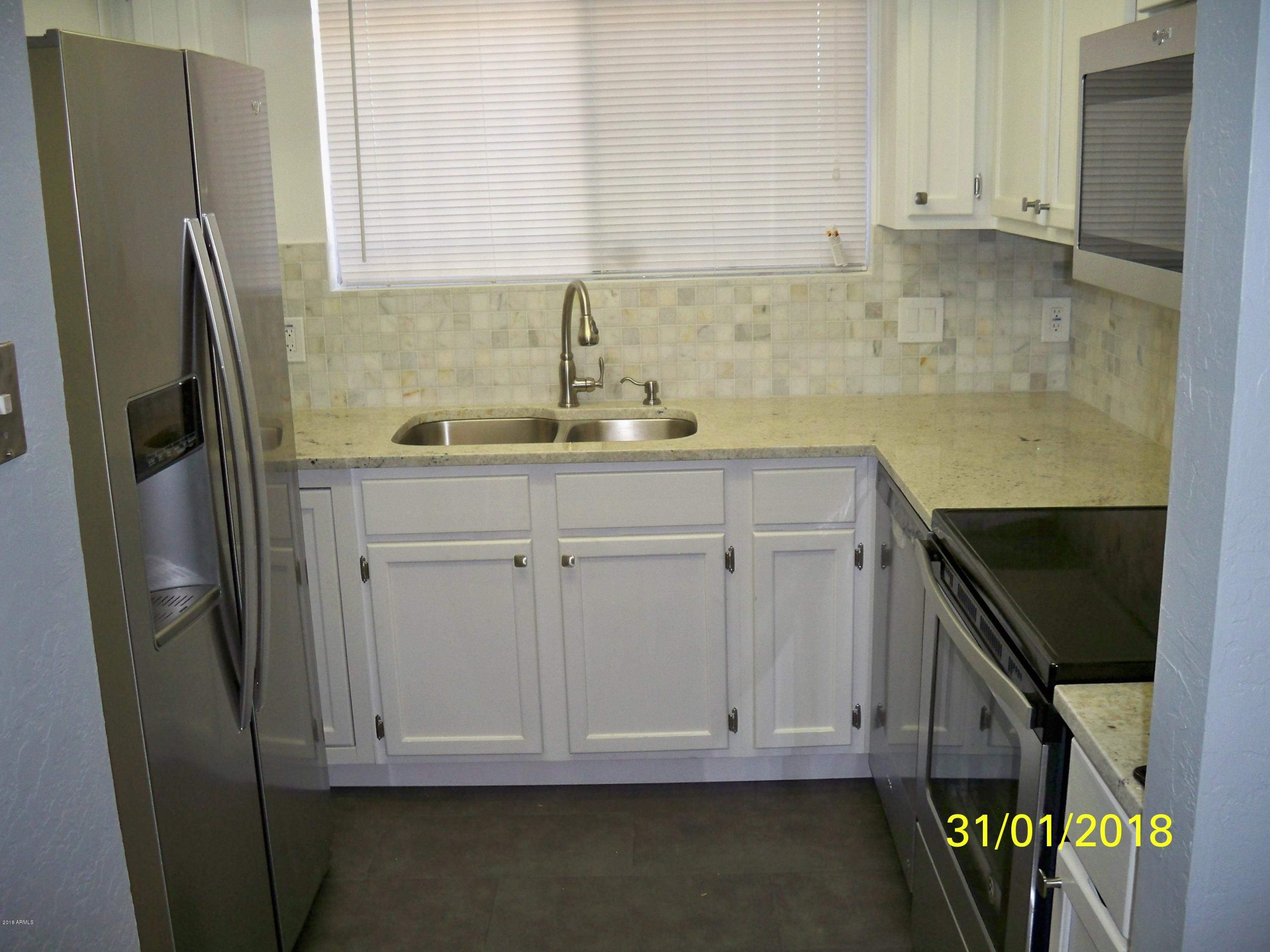 4214 West Boca Raton Road Phoenix, AZ 85053 - Photo 8 of 18 100_3339