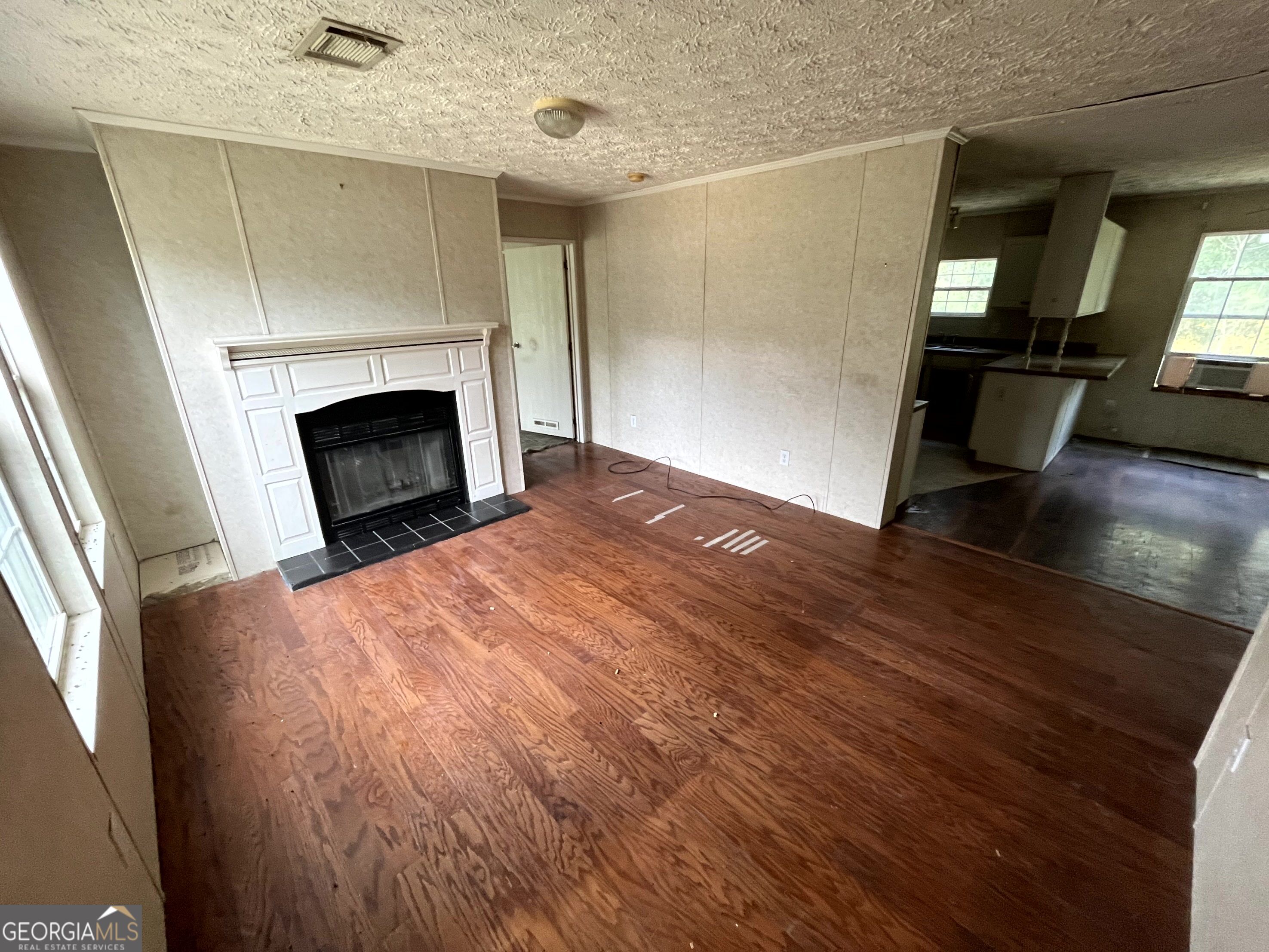 952 River Ridge Circle Jesup, GA 31545 - Photo 2 of 23 Gallery Image 2