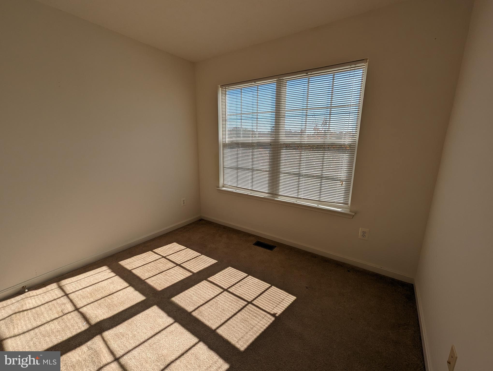 128 Maple Leaf Drive Rising Sun, MD 21911 - Photo 4 of 38