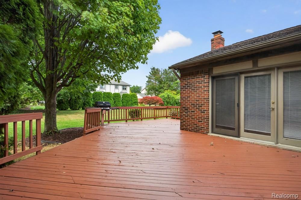 752 Englewood Drive Rochester Hills, MI 48309 - Photo 10 of 22 Gallery Image 10