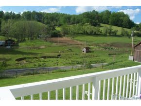 3295 Cherokee Road Jonesborough, TN 37659 - Photo 5 of 20 Photo 5