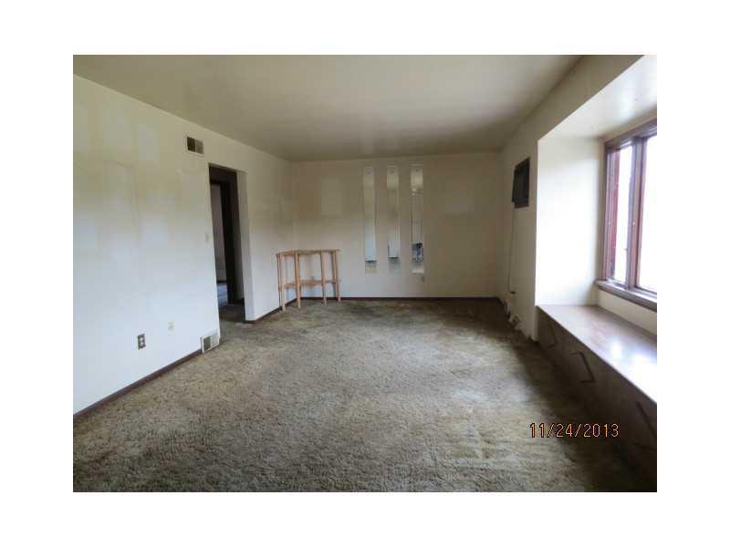 625 Fayette City Road Perryopolis, PA 15473 - Photo 5 of 9 Living Room.