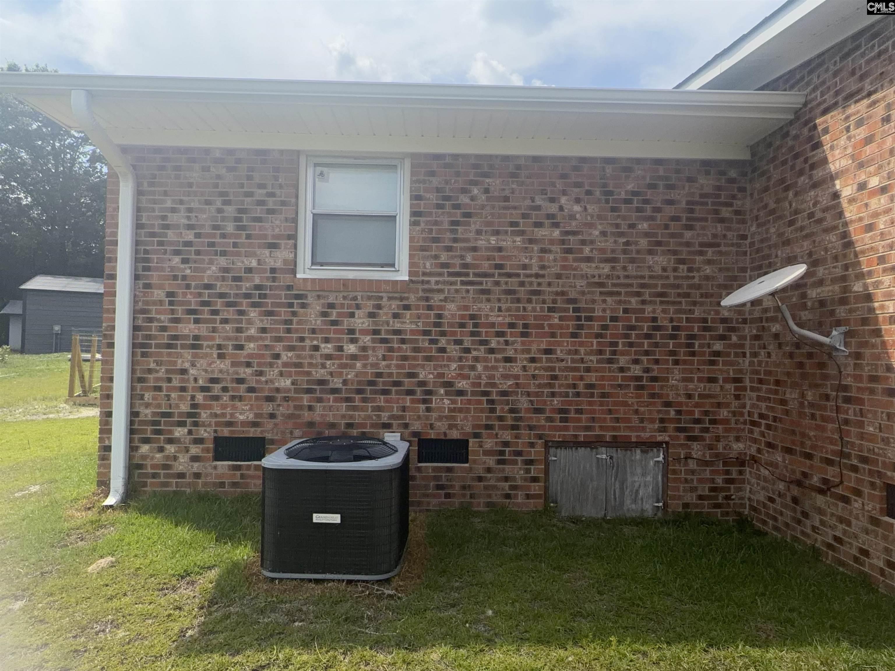 1904 Watkins Road Cassatt, SC 29032 - Photo 34 of 40