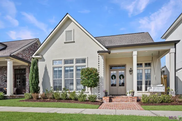 $3,000 | 10849 Creek Lane, Baton Rouge, LA 70810
