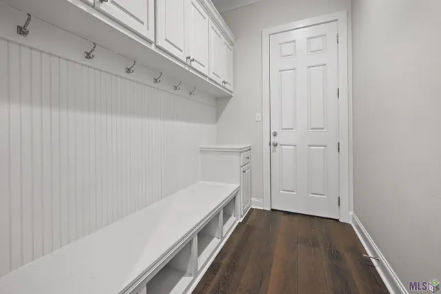 $3,000 | 10849 Creek Lane, Baton Rouge, LA 70810