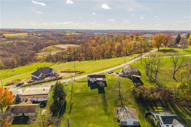 $160,000 | 275 Hallam Road, Washington, PA 15301