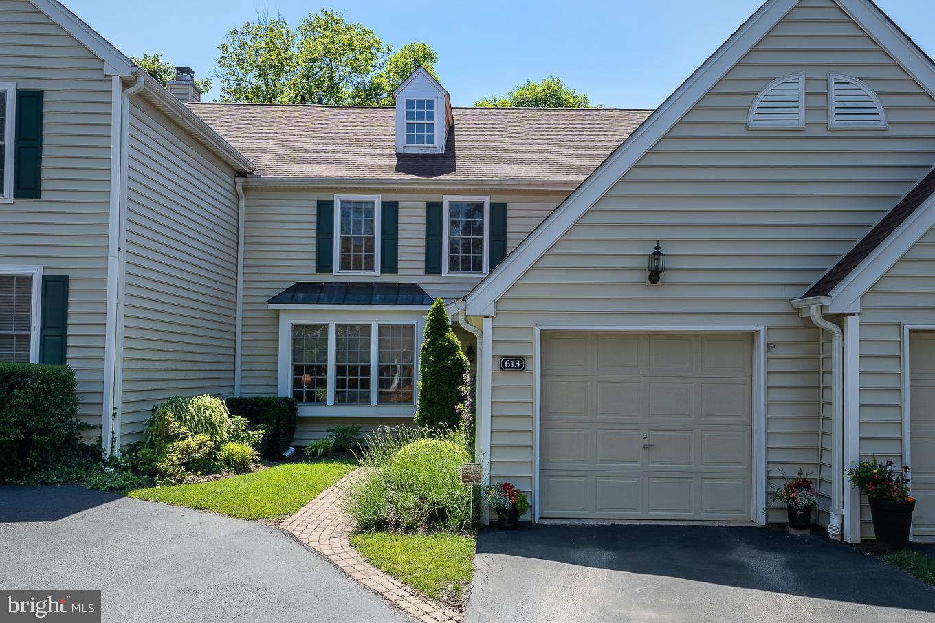 Welcome to 613 Columbia Mills Court