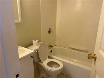 $1,650 | 46 Macy Street, Quincy, MA 02169