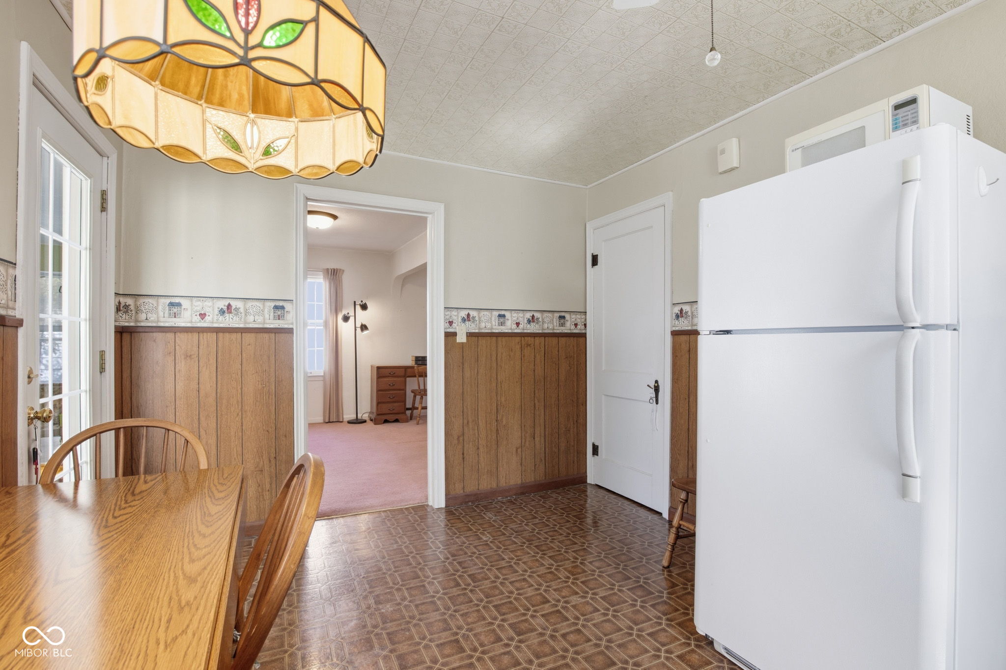 127 South Nursery Road Anderson, IN 46012 - Photo 17 of 44