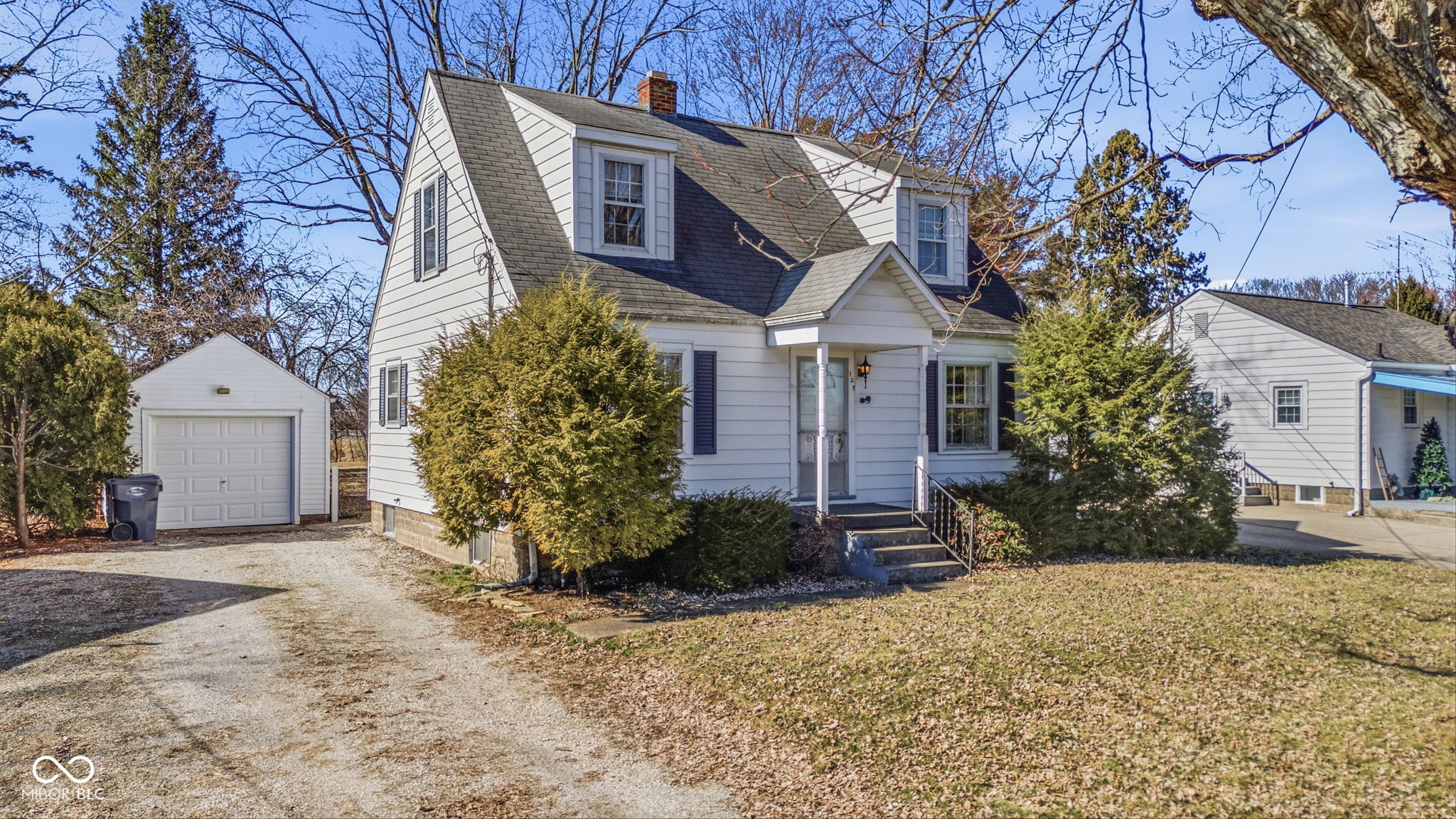 127 South Nursery Road Anderson, IN 46012 - Photo 2 of 44