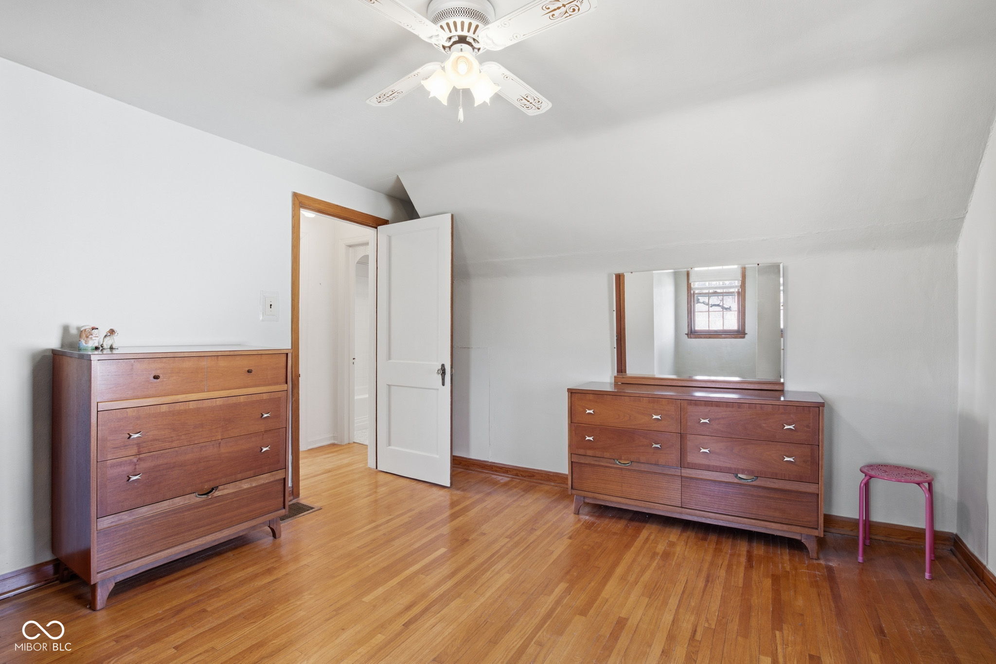 127 South Nursery Road Anderson, IN 46012 - Photo 27 of 44