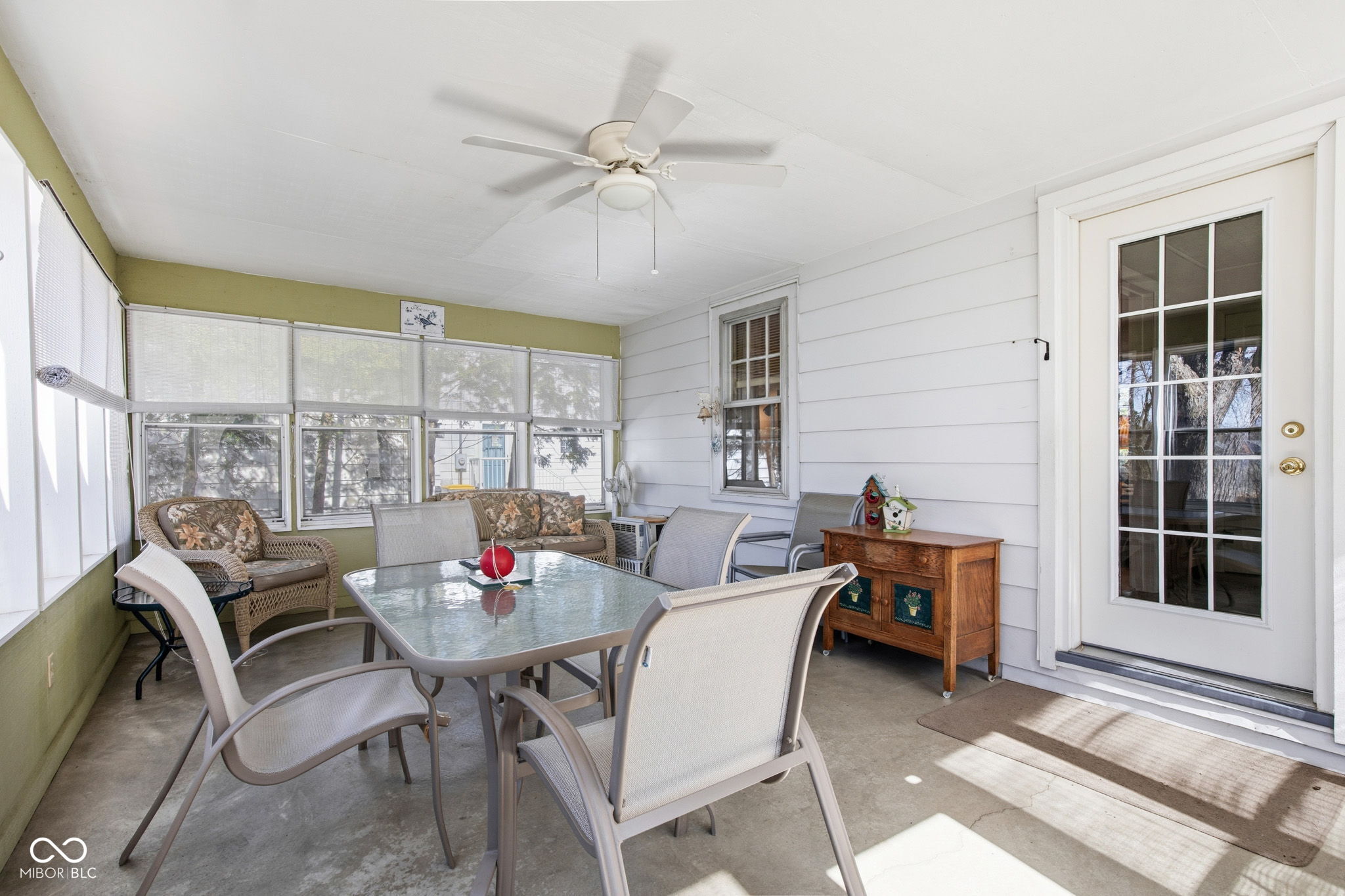 127 South Nursery Road Anderson, IN 46012 - Photo 5 of 44