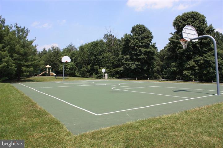 12012 Golf Ridge Court, Unit 374 Fairfax, VA 22033 - Photo 31 of 38 a view of a tennis court
